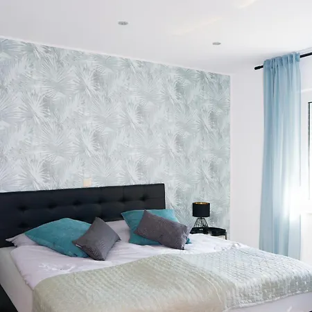 Landliebe Nummer 10 * Hinterwald